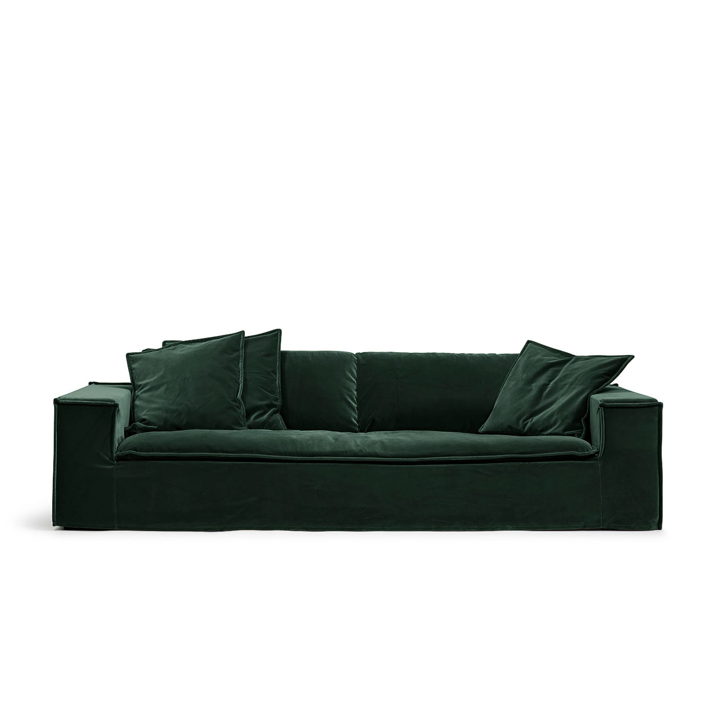 Luca Grande 3-Sitssoffa Emerald Green är en mörkgrön sammetsoffa från MELIMELI