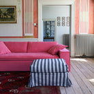 Luca Original 2-Sitssoffa Coral. Rymlig bästsäljare i exklusiv chenille
Luca Original 2-sitssoffa är en rymlig och lyxig soffa som passar in i alla moderna hem.