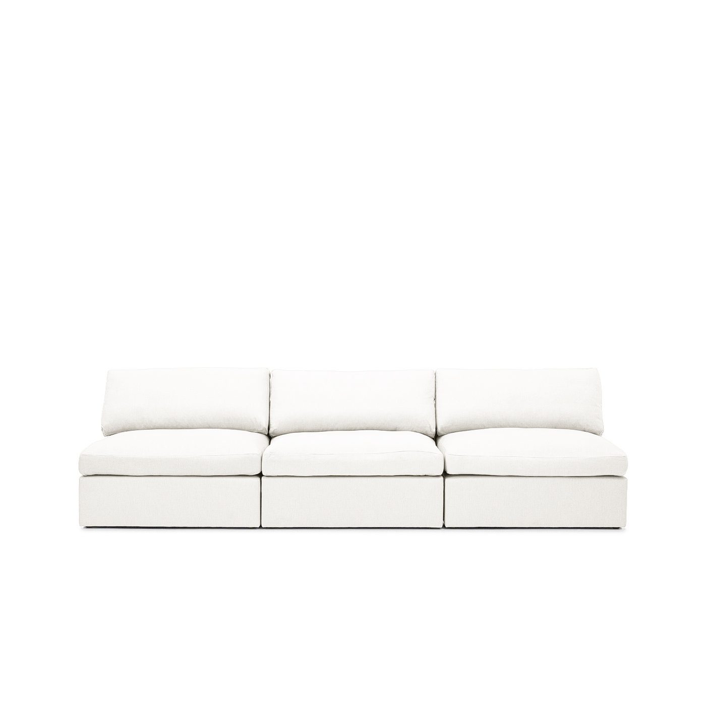 Lucie Grande 3-Sitssoffa (utan armstöd) True White är en modulsoffa i vit linne från Melimeli