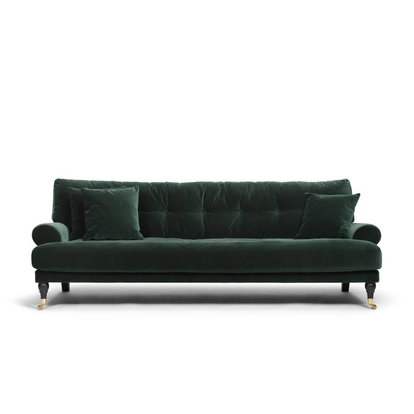 Blanca 3-Sitssoffa Emerald Green är en Howard-soffa i mörkgrön sammet från Melimeli