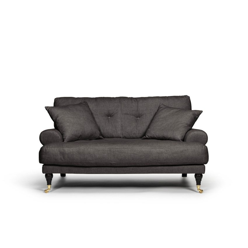 Blanca Love Seat Dark Grey är en liten Howard-soffa i mörkgrå linne från Melimeli