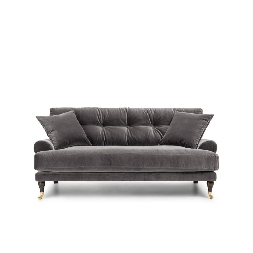 Blanca 2-Sitssoffa Greige är en Howard-soffa i grå sammet från Melimeli