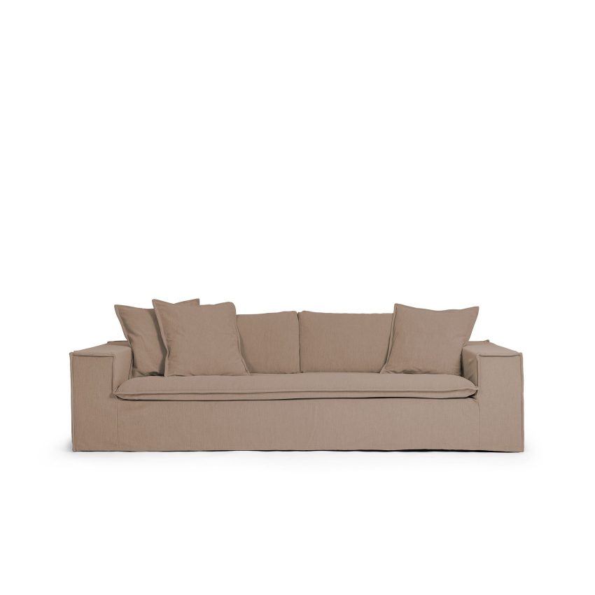 Luca 3-Sitssoffa Elephant är en ljusbrun soffa i chenille från Melimeli